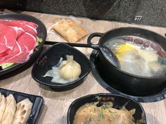 -呷哺呷哺(新世界百货望京店)