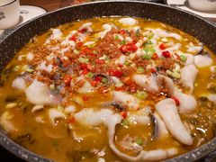 -山城外·非遗酸菜鱼(财富中心店)