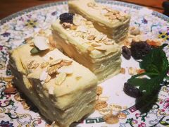 帕芙立-塔哈尔·新疆盛宴(城西银泰店)