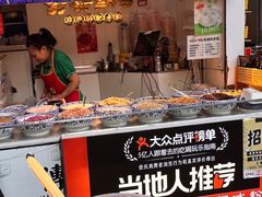 -八一好吃街·高品美食广场