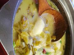 -周鱼小馆石锅酸菜鱼(活力汇店)