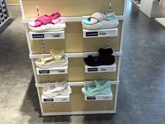 -百联奥特莱斯广场(南京店)