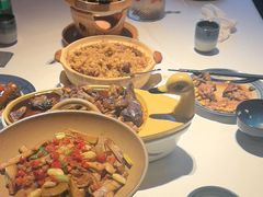 -八府香鸭·啫啫煲(华山路店)