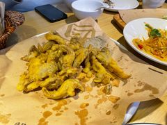 -关东小磨东北菜(上海长风大悦城店)