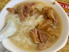 牛腩汤河粉-德兴茶餐厅(沙田店)