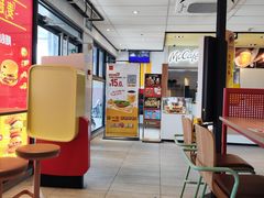 -麦当劳(南汇车市店)