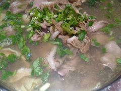 -谢老五跷脚牛肉·非遗传承店