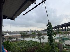 -辉记虾塘海鲜农庄