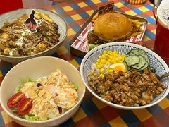 -万能料理屋(钟鼓岭路店)