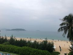 -亚龙湾中心广场