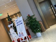 -柏乐口腔医院·舒适化无痛种植牙中心(东盟商务区院)