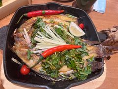 香茅草烤罗非鱼-云海肴·汽锅鸡·云南菜(东坝金隅店)