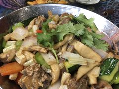 纳西干锅腊排骨-小厨子私房菜·云南美食店