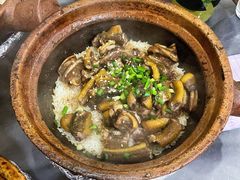 招牌黄鳝煲仔饭-红星光发煲仔饭(大石街店)