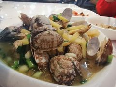 -凤凰路何眼镜香辣蟹(花果园店)