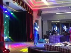 -邓丽君音乐主题餐厅