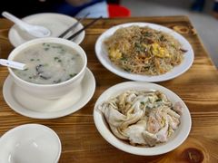 -河记肠粉店