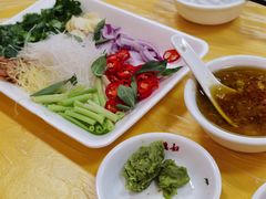 -官塘陈记鱼生·潮汕砂锅粥·牛肉火锅(潮枫路总店)