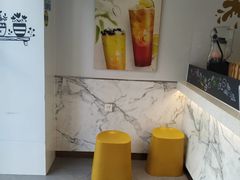 用餐区-CoCo都可(中闽嘉禾店)