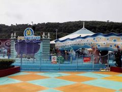-平湖九龙山乐满地水上乐园