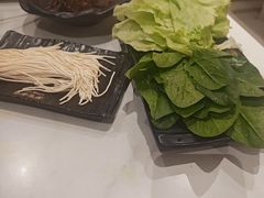 -呷哺呷哺 黄金牧场 (中发百旺店)