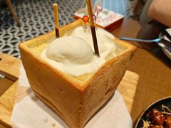 面包遇上冰激凌-新发现(苏州中心商场店)