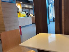 -麦当劳(乳山路店)
