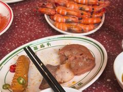 -四囍码头海鲜烧烤自助火锅(外滩南京东路悦荟广场店)