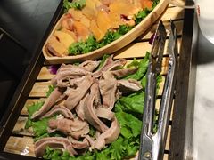 -尚尚仙·酸汤猪手·猪肚鸡火锅(华联万柳购物中心店)