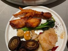 -黑金·寻焰自助百汇·烤肉·火锅(中街店)