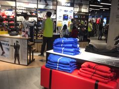 -adidas(正佳广场店)
