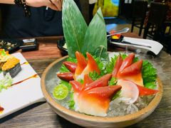 -鲑属寿司·火山石烧和牛(南城店)