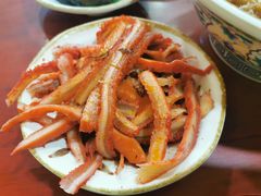 -金杨拉面王小吃面馆·牛三宝面·红烧牛肉粉