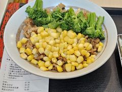 铁板香肠蛋炒饭-永和大王(一口茶豆浆|花香豆更香·朝晖店)