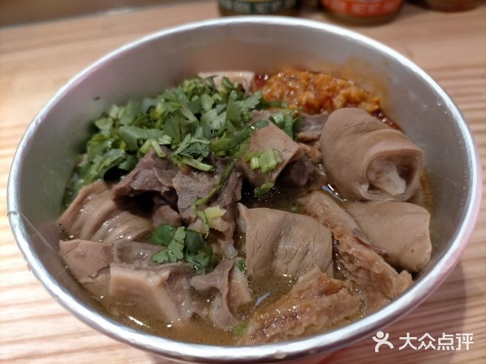 牟小匠·酱香牛杂(扬名广场店)爆汁面筋牛杂图片