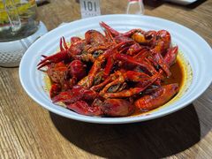 -叶派龙虾•招牌香辣蟹·海鲜(中海国际店)
