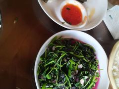 -芦茨金富饭庄·25年老字号·专做稻草鸡