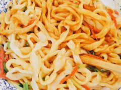 老北京炸酱面-门框胡同百年卤煮(新街口店)