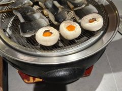 -围炉肉舍•炭烤活鳗•丹东海鲜烤肉(步行街店)