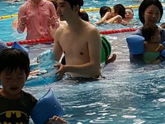 -Rizzan Sea Park Hotel Tancha Bay室内游泳池