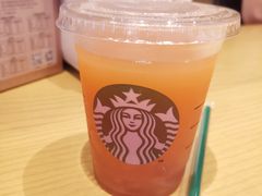 -星巴克(广州南站A18检票口楼上)