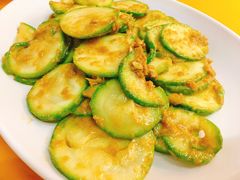 咸蛋黄炒小瓜-甜甜屋(解放中路店)
