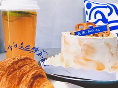 -禾沐·轻食·面包·咖啡