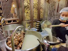 自助取餐区-小龙坎火锅(全球总店)