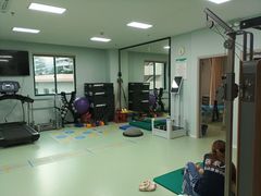 -医家人运动康复中心(福田店)