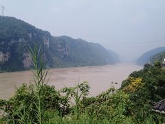 -三游洞
