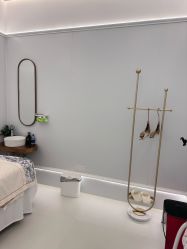 -苑苑vbeauty科技美容SPA