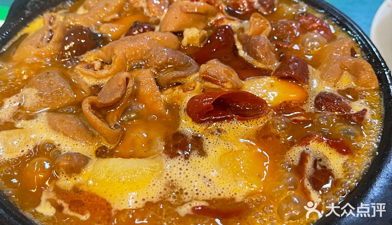 成都美食合集📍小碗里的幸福滋味，砂锅菜的诱惑