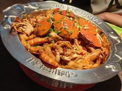 -胖哥俩肉蟹煲(石家庄长安万达店)