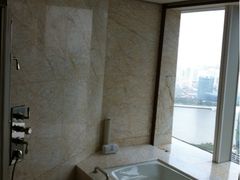 -上海浦东丽思卡尔顿酒店